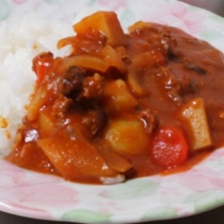 怪物くんにあこがれたトマトカレー